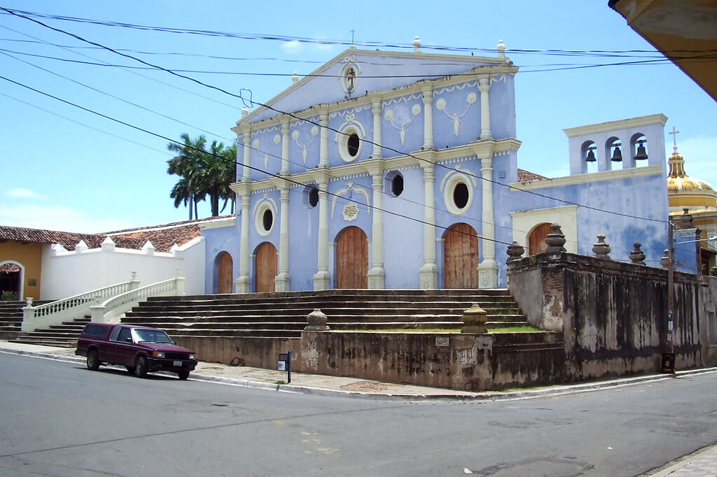 Granada en Nicaragua: Convento de San Francisco