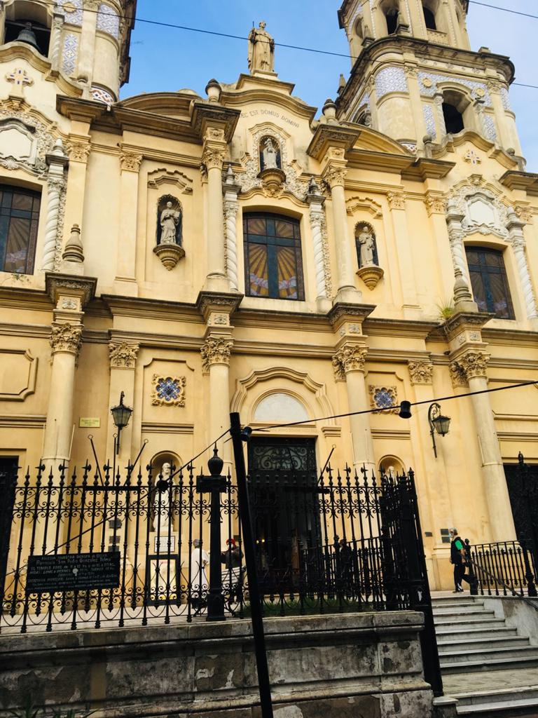 San Pedro Telmo, la iglesia símbolo del barrio histórico – Hoteles en