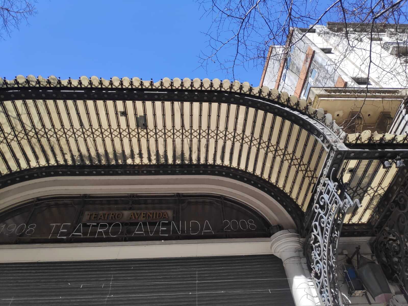 Avenida de Mayo: Teatro Avenida