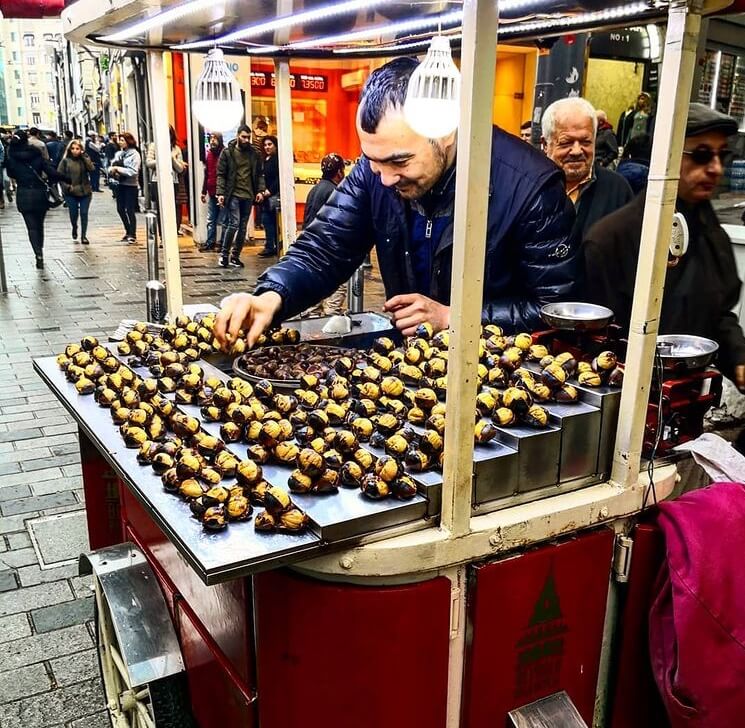 Prueba la comida callejera en Estambul