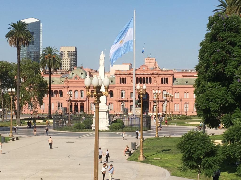 10 Plazas históricas: Plaza de Mayo en Buenos Aires