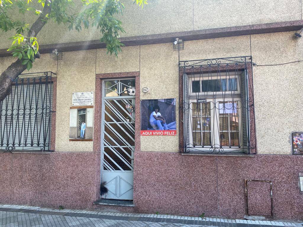 La casa de Maradona en Lascano 2257, La Paternal