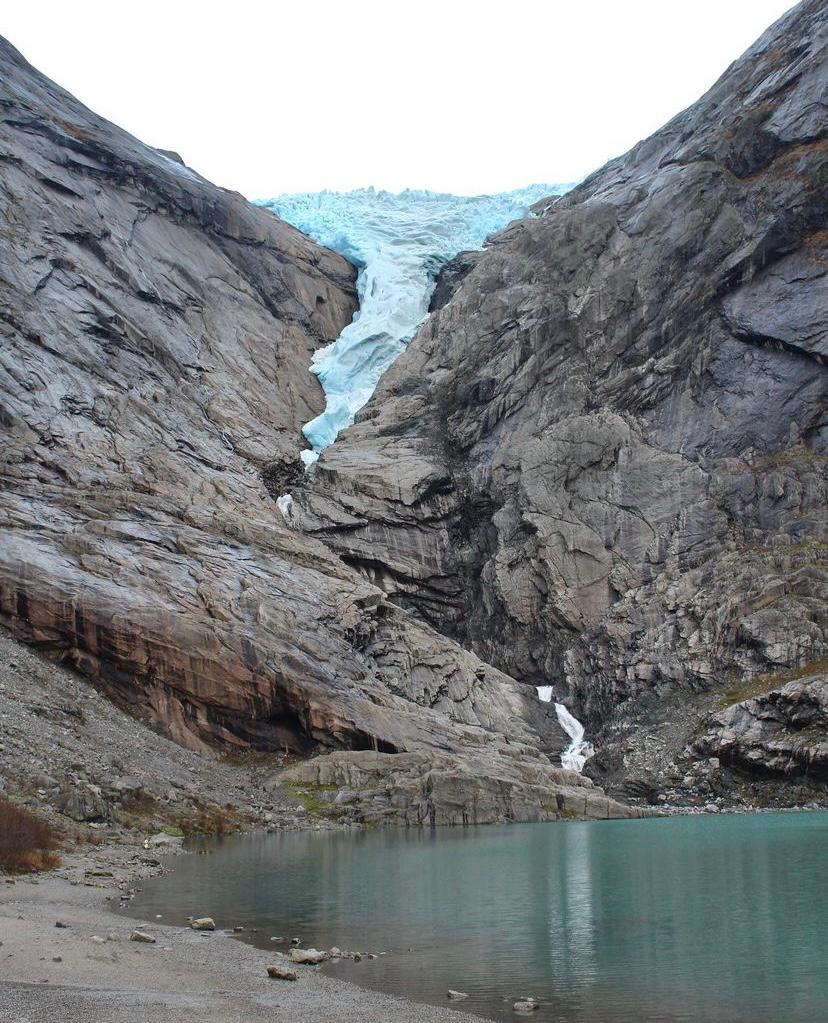Qué ver en Noruega: el glaciar Briksdalsbreen