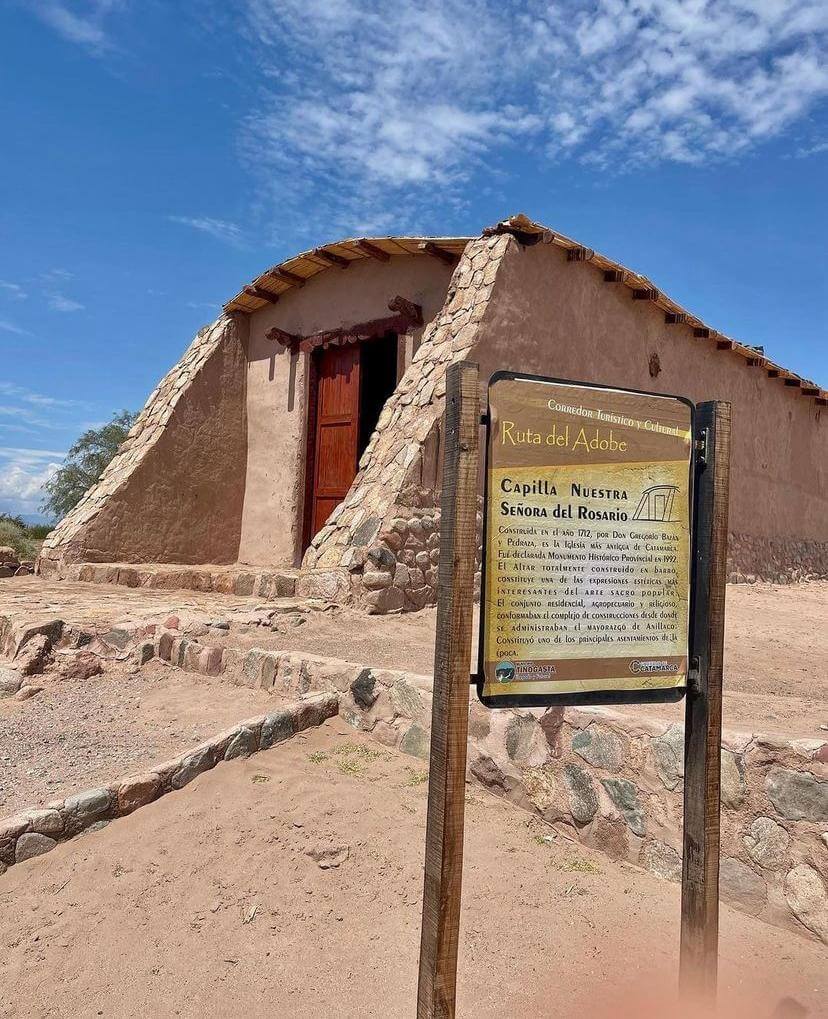 Capilla de Nuestra Señora del Rosario en Anillaco