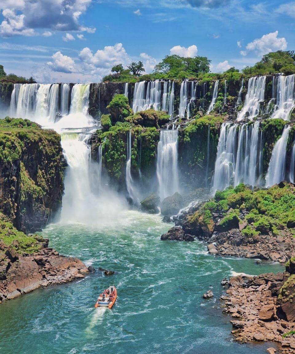 Cataratas del Iguazú, entre los10 mejores destinos de naturaleza