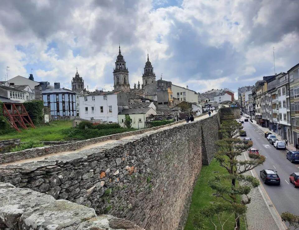 Imperdibles de Galicia: las murallas de Lugo