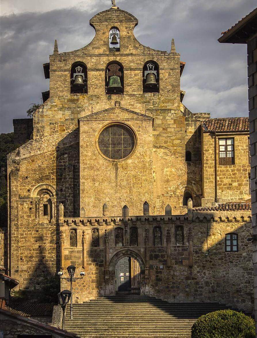 Qué ver en los alrededores de Burgos: Monasterio de San Salvador de Oña