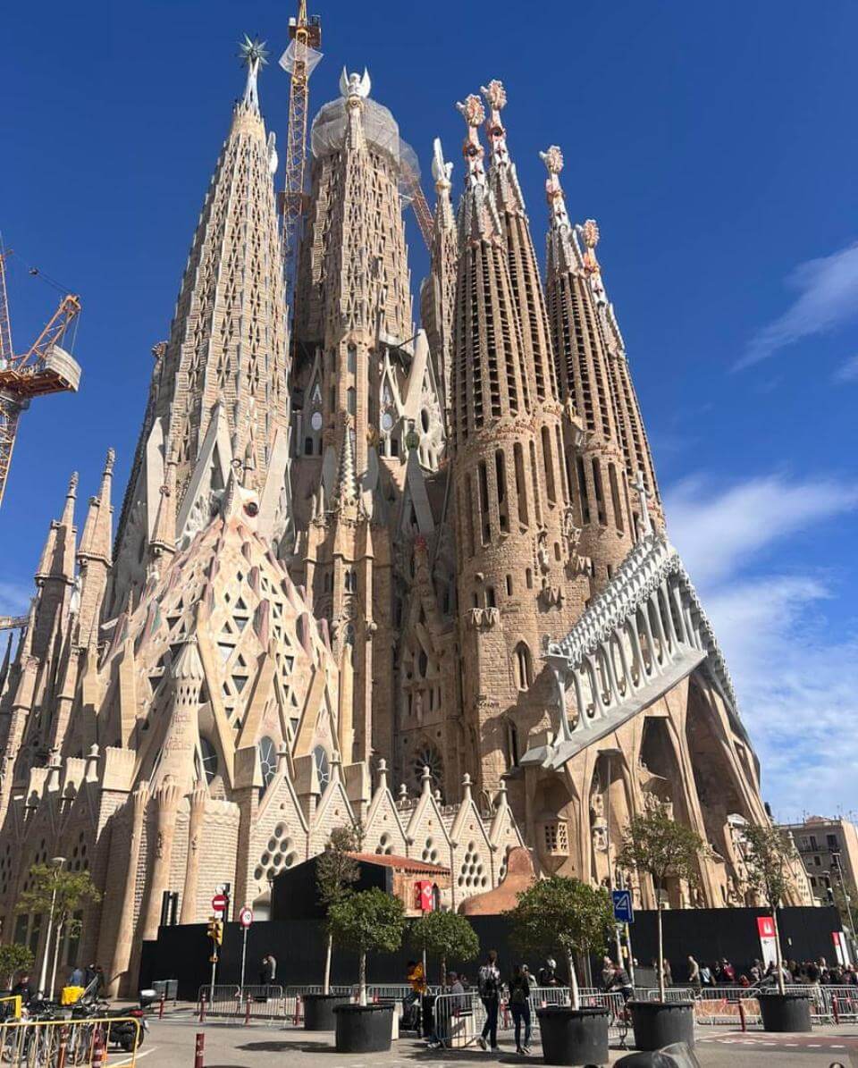 La Ruta Mariana 2024: La Sagrada Familia en Barcelona