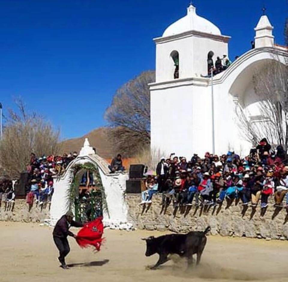 Calendario de fiestas en Jujuy: "El Toreo de la Vincha" en Casabindo.