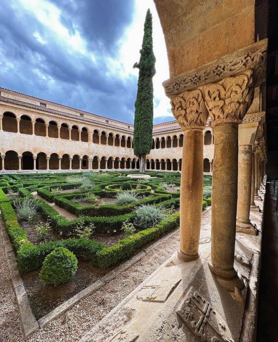 Claustro del Monasterio de Santo Domingo de Silos