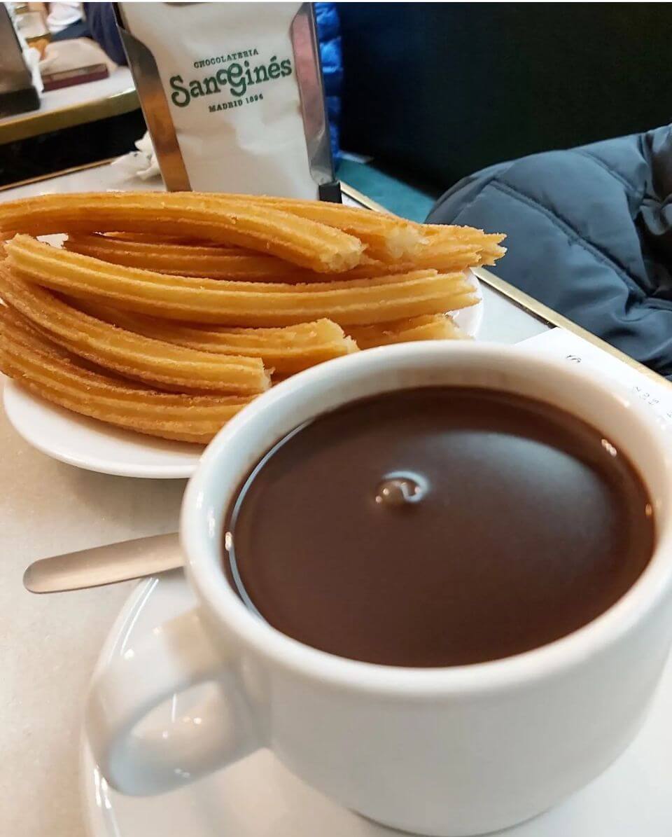 Comer bien y barato en Madrid: Chocolate con churros en San Ginés