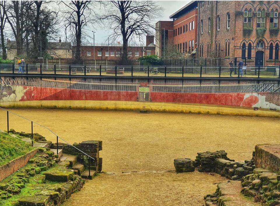 Ruinas del Anfiteatro romano en Chester