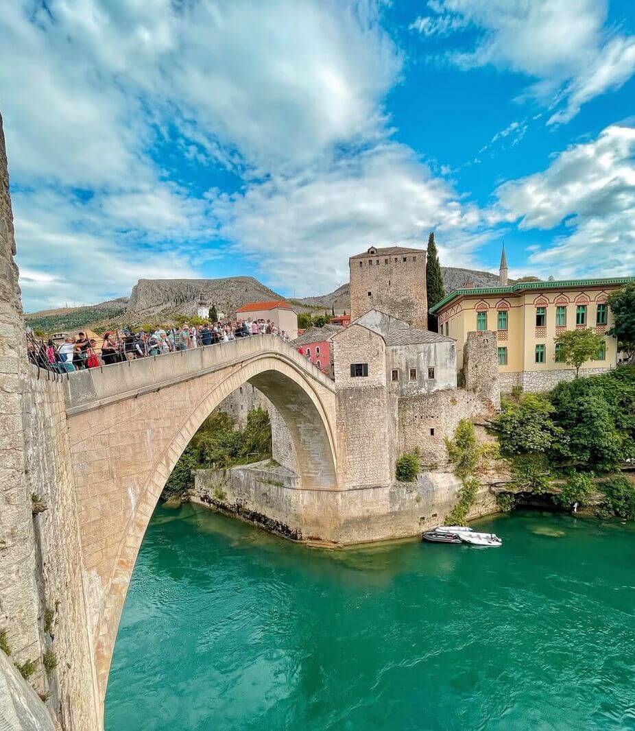 Qué hacer en Mostar: visitar Stari Most, el puente viejo